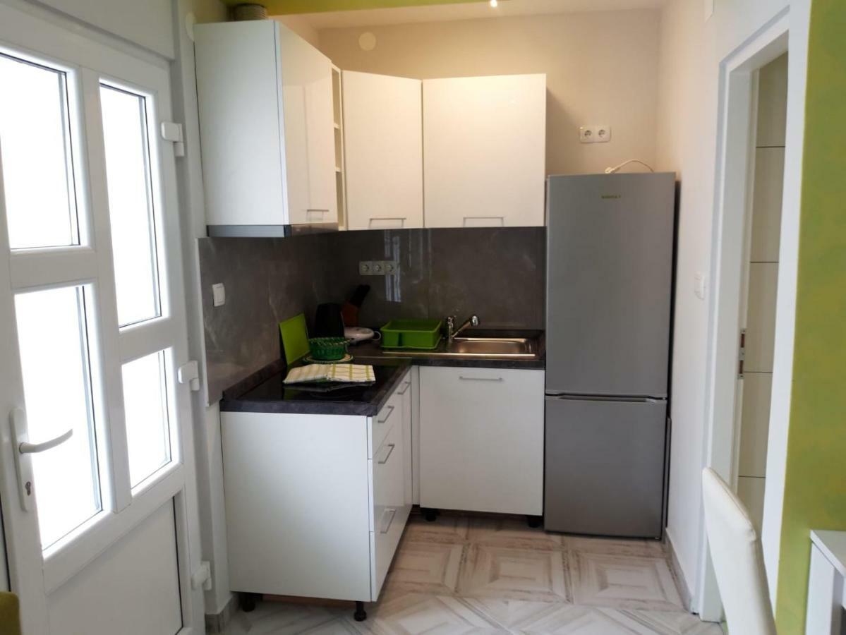 מאקרסקה Studio Apartman F&L מראה חיצוני תמונה