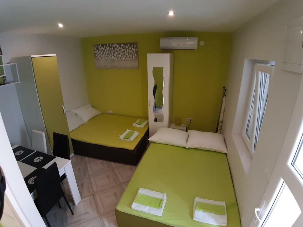 מאקרסקה Studio Apartman F&L מראה חיצוני תמונה